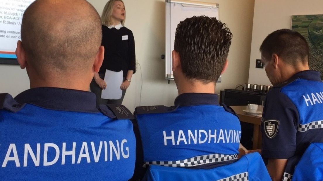 Handhavers bijeen in Terneuzen.