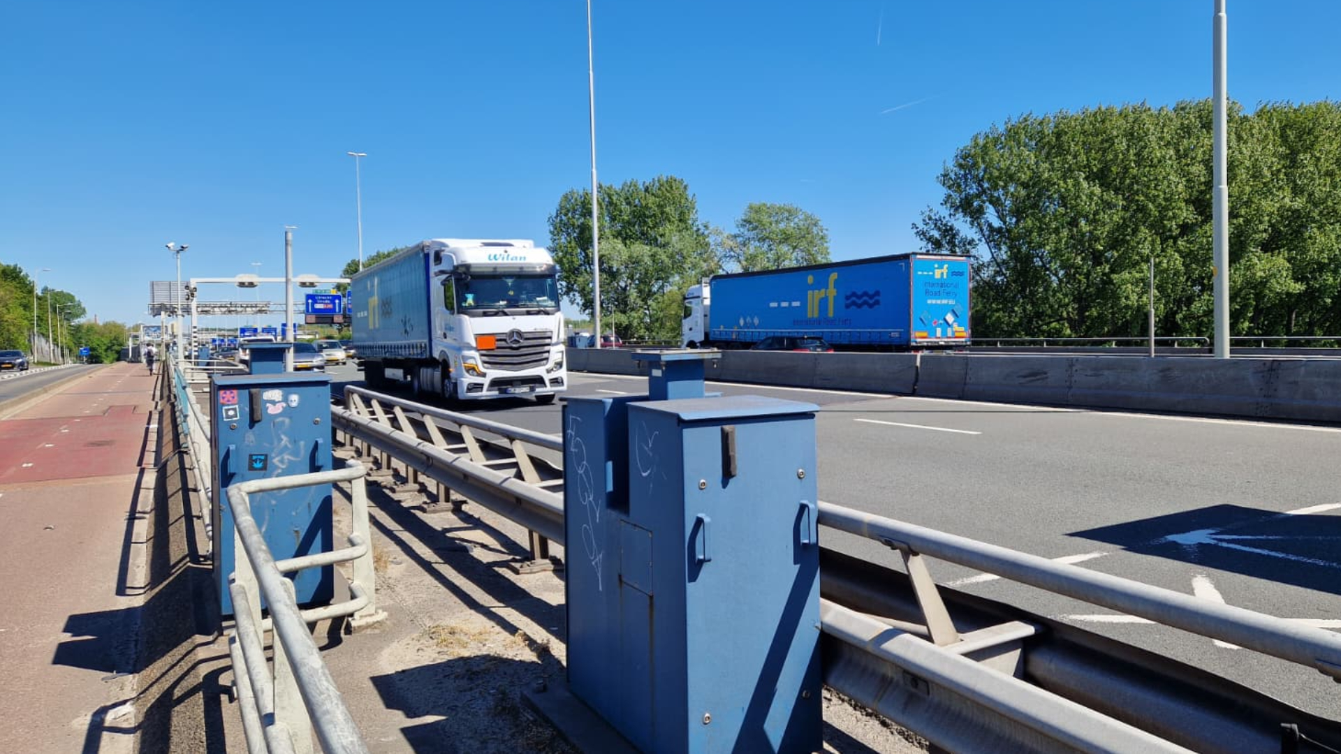 Om de Giessenbrug veilig te blijven gebruiken, neemt Rijkswaterstaat direct maatregelen.