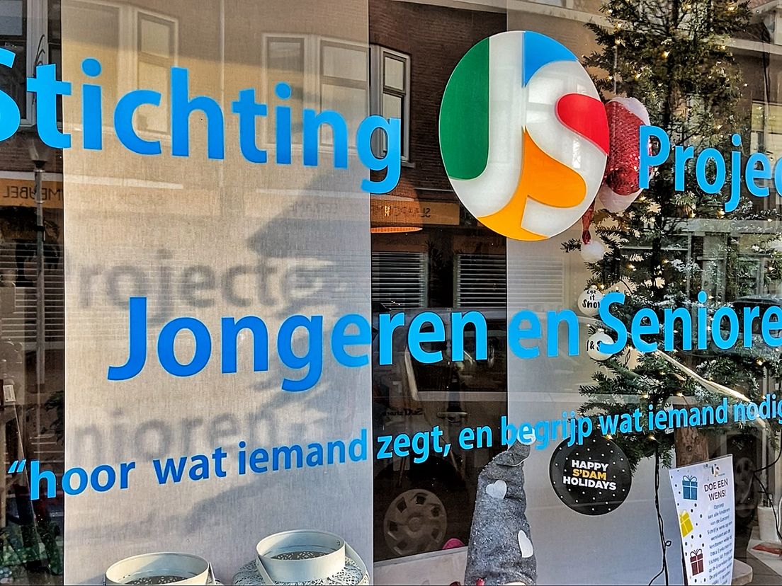 Al vijf jaar heeft de 'huiskamer van De Gorzen' oog voor sociale problemen in de wijk