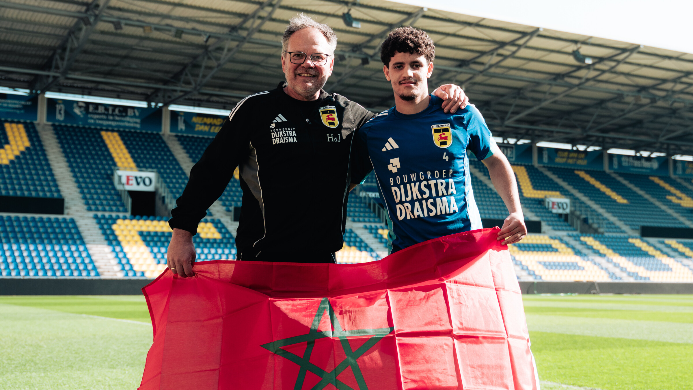 Fan Kooi Stadion nei wrâldtop: Cambuurspilers brekke troch