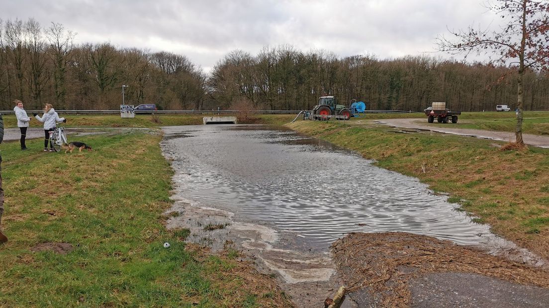 Even later staat het hele tunneltje vol water