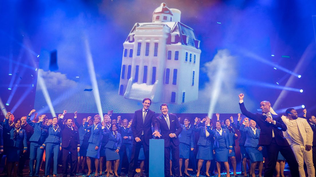Het honderdste KLM-huisje wordt gepresenteerd