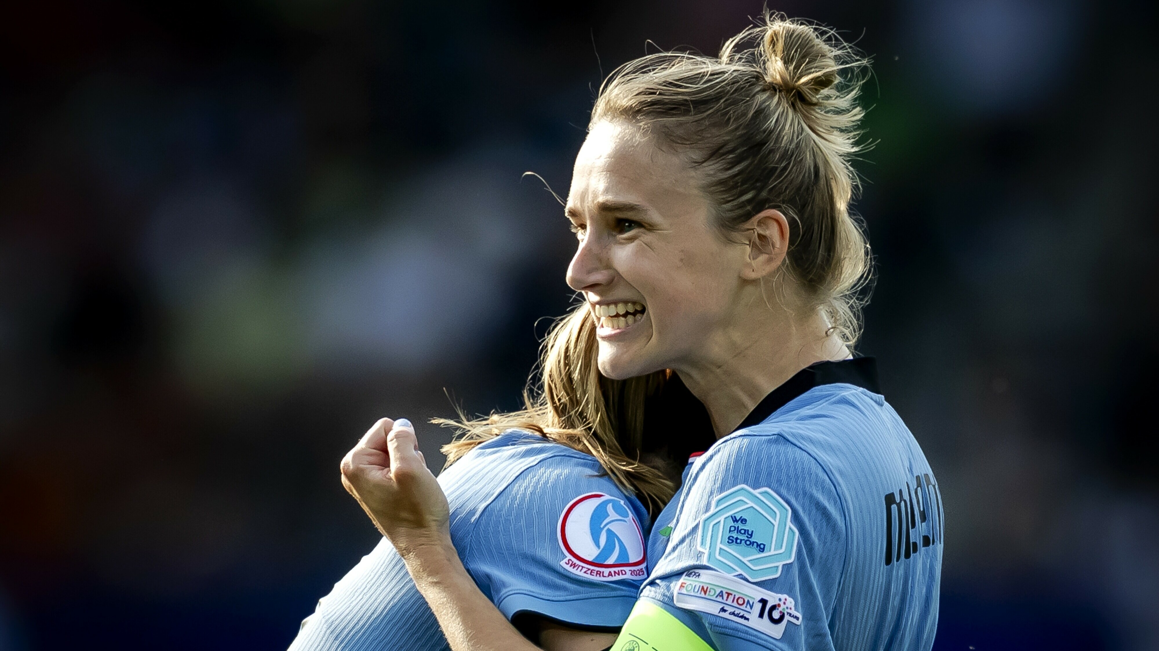 Vivianne Miedema gaat door in Oranje: 'Ben nog maar 29'