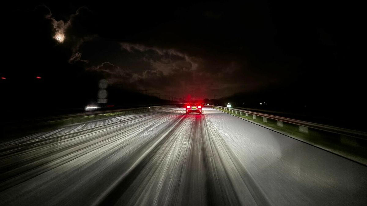 Pas op: het is glad op de A58