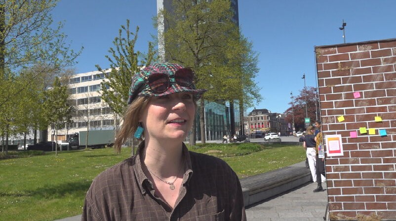 Aïsha Stalman, ien fan de inisjatyfnimmers