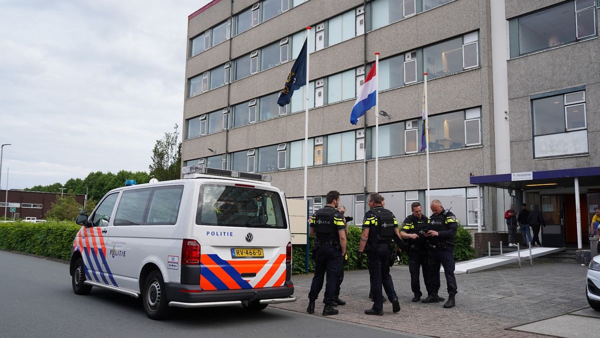 112-nieuws: Brug op provinciegrens in storing • Ongeluk op ringweg Stad
