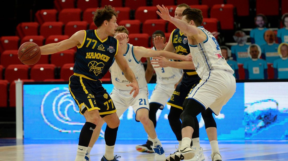 Landstede Hammers verliest bij Donar