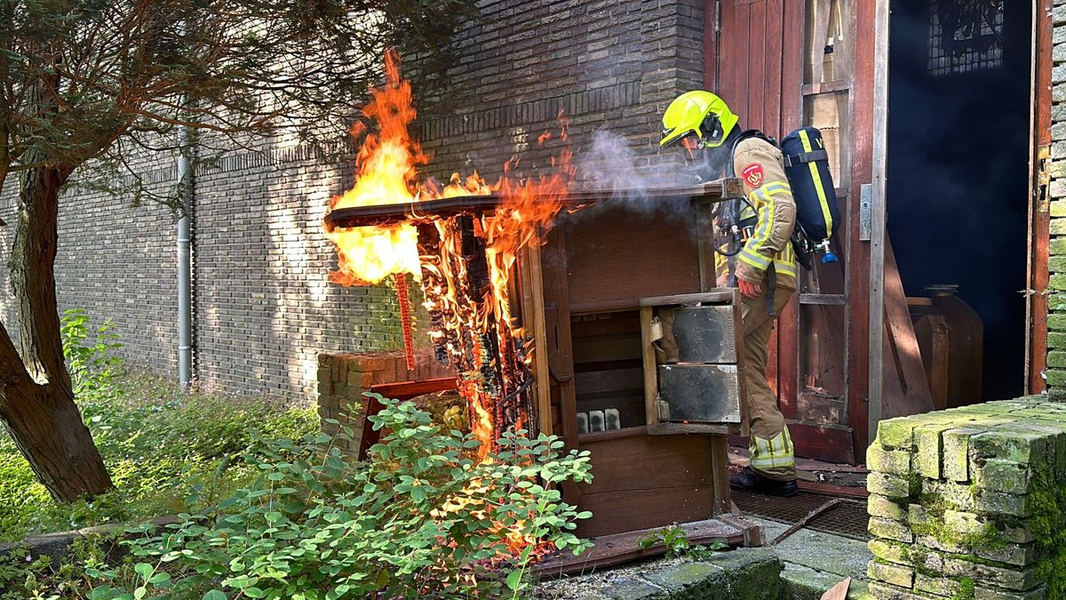 Orgel in voormalig klooster Oostrum in lichterlaaie