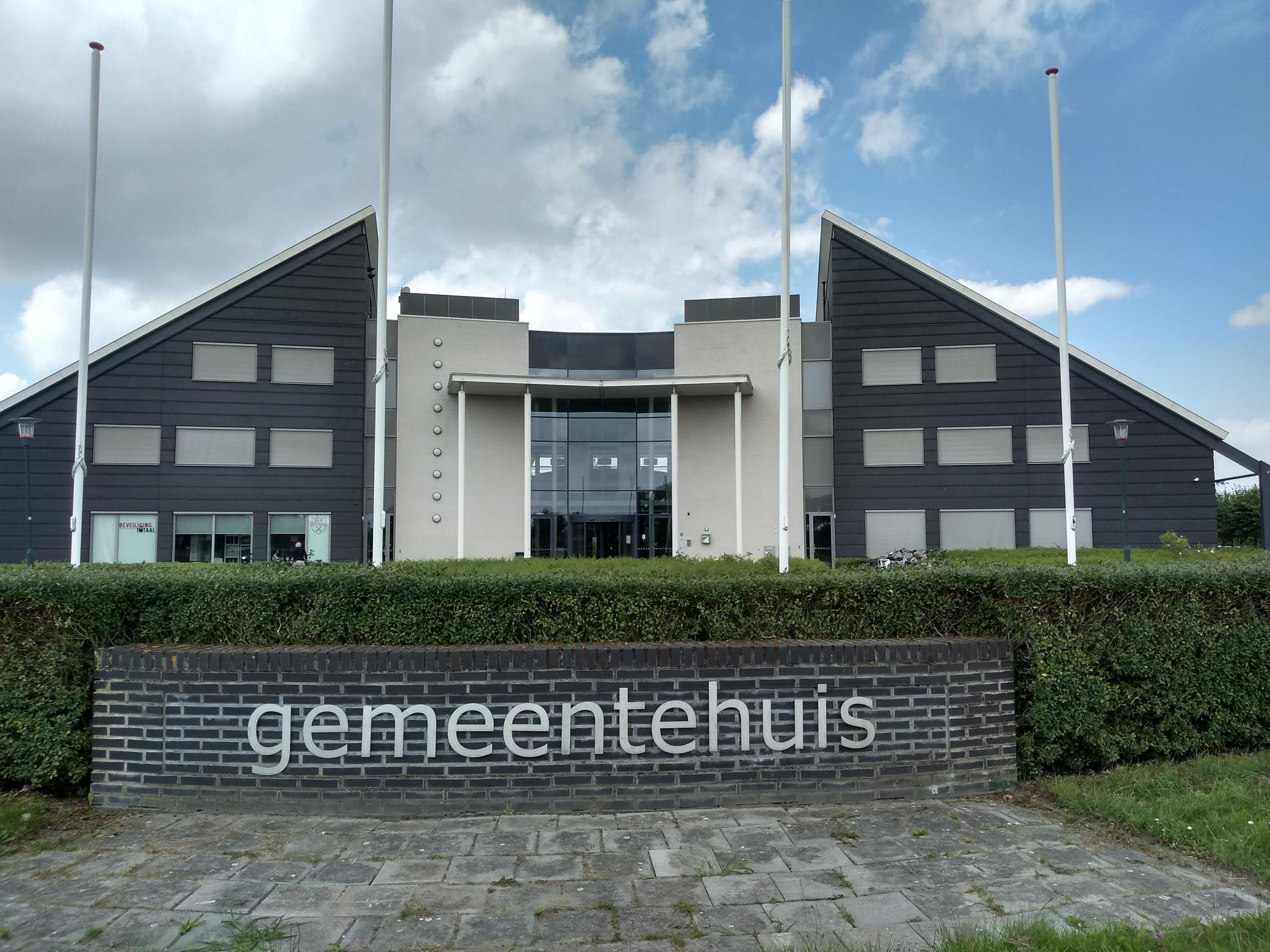 Oproep tot nieuwe demonstratie tegen noodopvang in Tholen