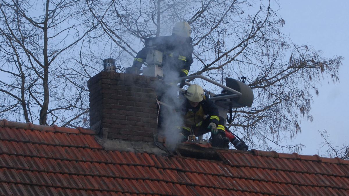 Schoorsteenbrand in Kerkenveld