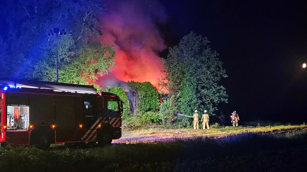 Brand in leegstaande woning in Kerkenveld