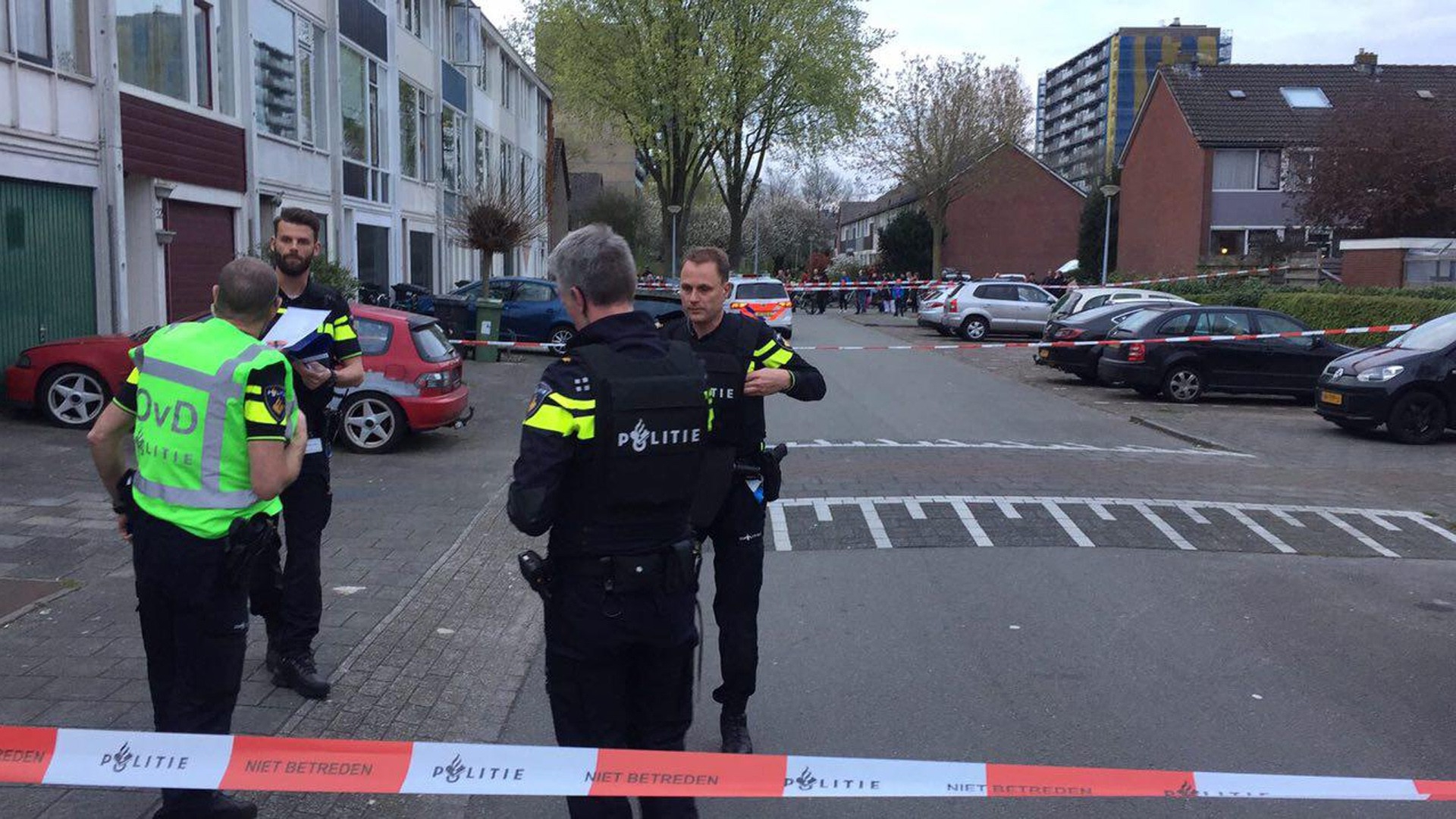 33-jarige Man Neergeschoten In Stad; Twee Aanhoudingen (update) - RTV Noord