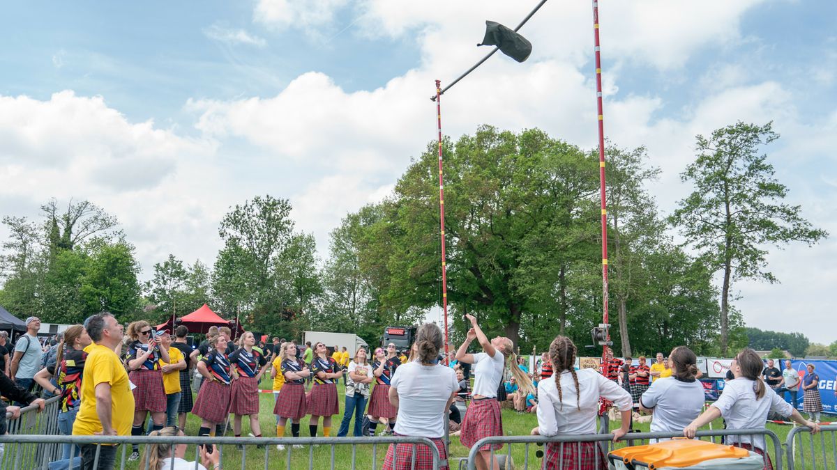 In Beeld: Highland Games in Koekange
