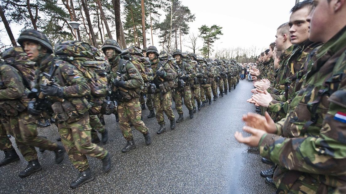 Een nieuwe lichting meldt zich - foto Defensie