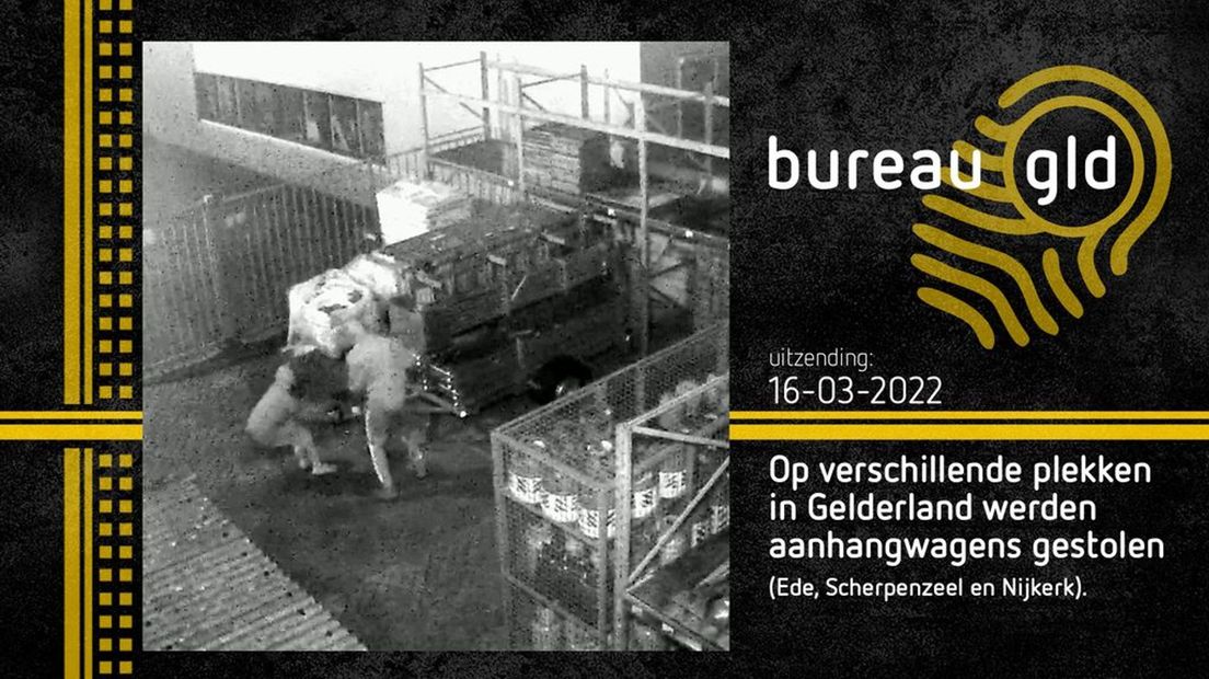 De politie zoekt verdachten die aanhangwagens hebben gestolen.