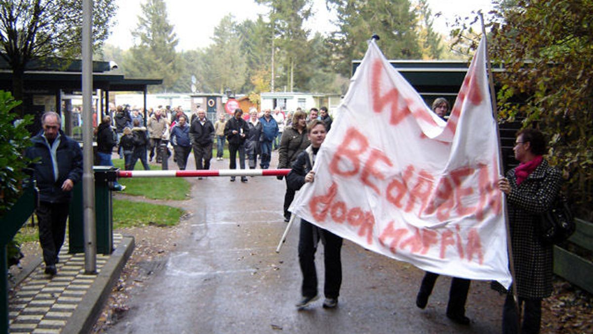 Protest campinggasten Molenkamp