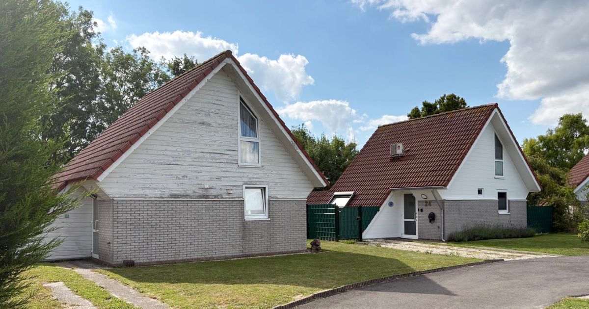 Dutch Municipalities Defy Minister Over Permanent Living in Holiday Parks
