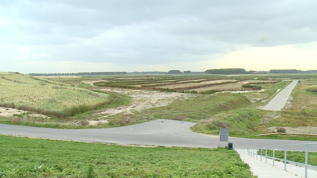 Het moment is daar: eerste zeewater in Waterdunen