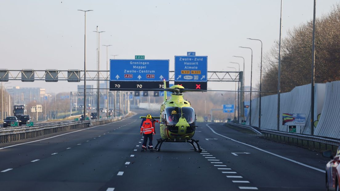 De weg is nog urenlang dicht