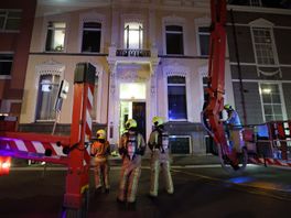 Vijf gewonden na brand in historisch pand Prinsegracht, acht woningen tijdelijk onbewoonbaar