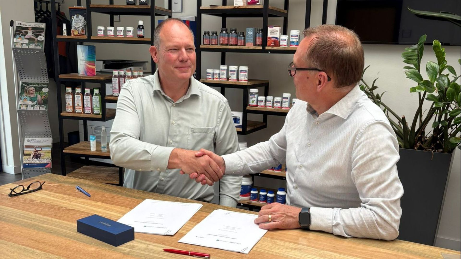 Seesing Flex breidt samenwerking uit met Holland Pharma en Nunner Logistics.