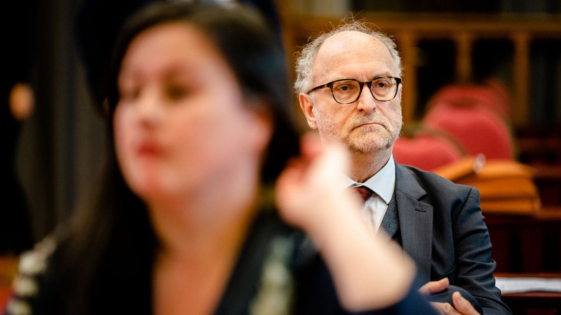 Paul Cliteur tijdens een plenaire vergadering in de Ridderzaal