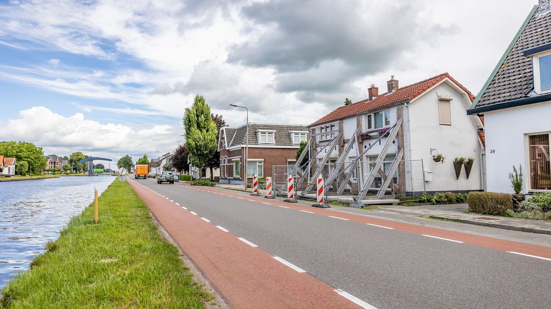 Kanaal Almelo - De Haandrik, schades aan huizen