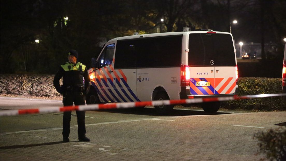 De Van Der Hagenstraat is afgezet vanwege een mogelijk explosief