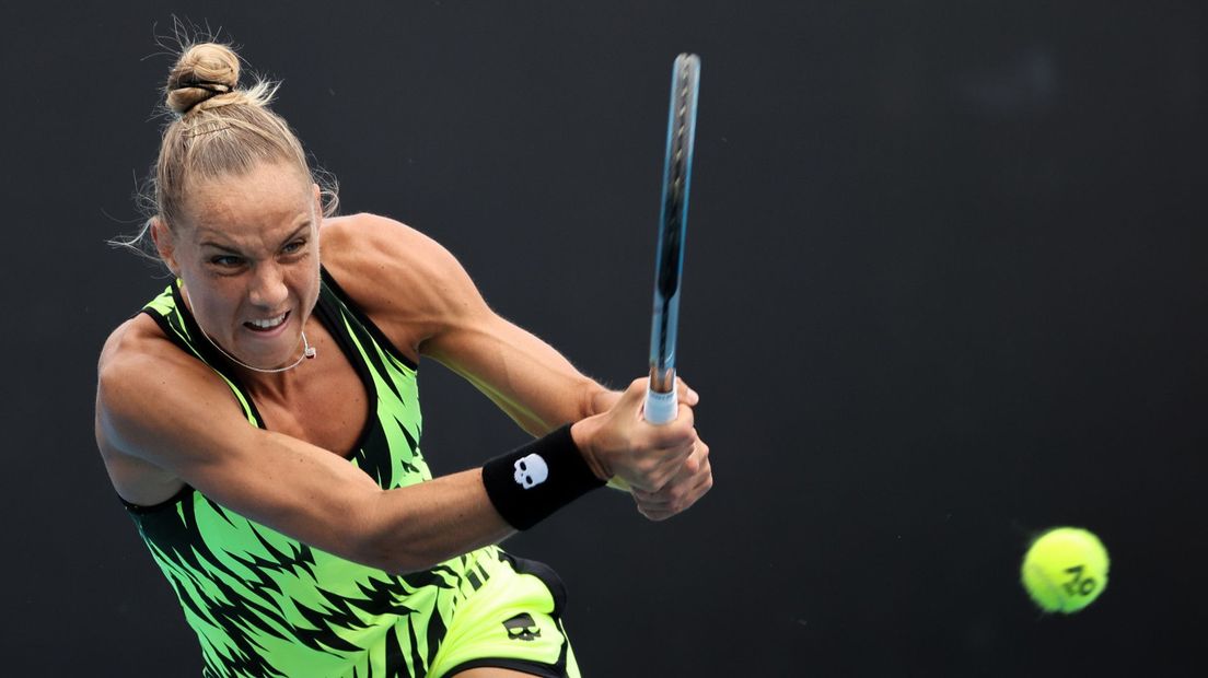 Arantxa Rus is in de eerste ronde van de Australian Open uitgeschakeld