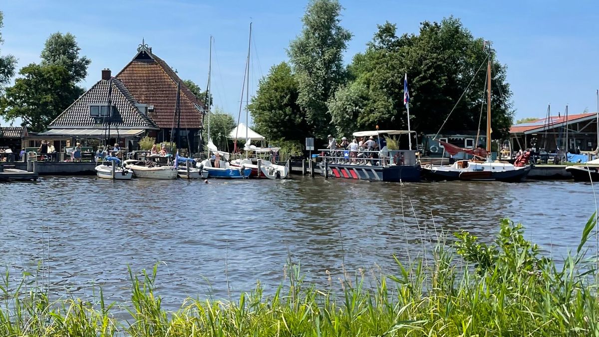 Akkrumer vrijgesproken van betrokkenheid bij wietkwekerij | Wadlopers naar ander schip door lek