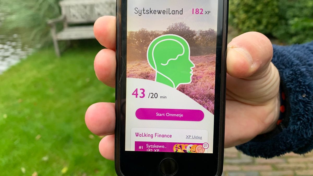 'Ommetje-app' haalt thuiswerker Sytske uit Snakkerburen uit haar bureaustoel