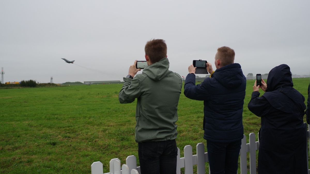 Relatie omwonenden en Leeuwarder vliegbasis is beter geworden: 