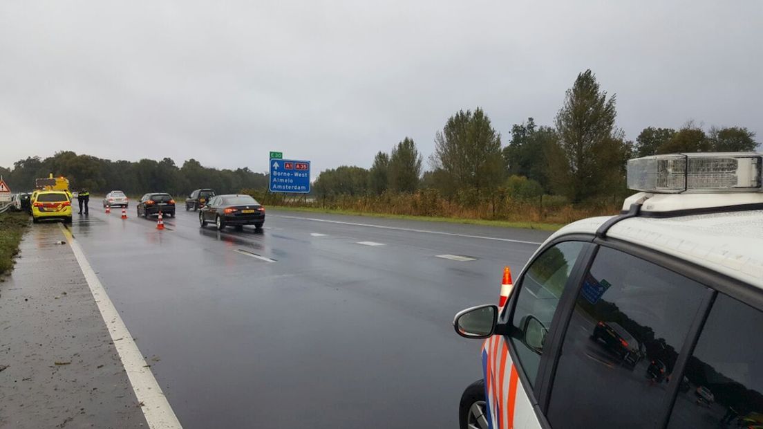 Linkerrijbaan A35 afgesloten