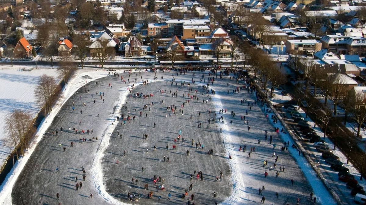 IJsbaan in Vaassen dreigt te verdwijnen door herinrichting centrum