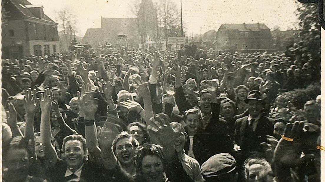 Hij was de veteraan met het priesterboordje, de man die bij elke herdenking spontaan in het Wilhelmus uitbarstte om vervolgens tot tranen toe geroerd te worden. Father Robert Greene was in ieder opzicht een van de opmerkelijke Canadese veteranen die betrokken was bij de bevrijding van de Veluwe, operatie Dutch Cleanser.