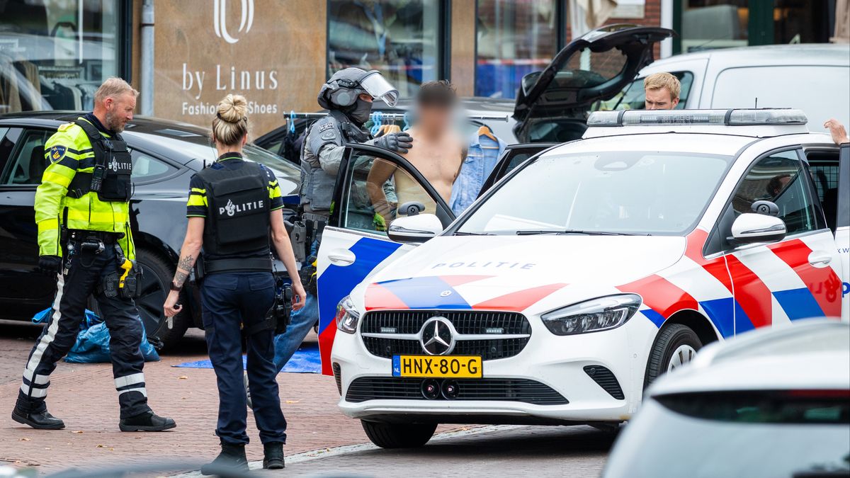 Man met vuurwapen aangehouden in Ommen, kleedjesmarkt tijdelijk ontruimd