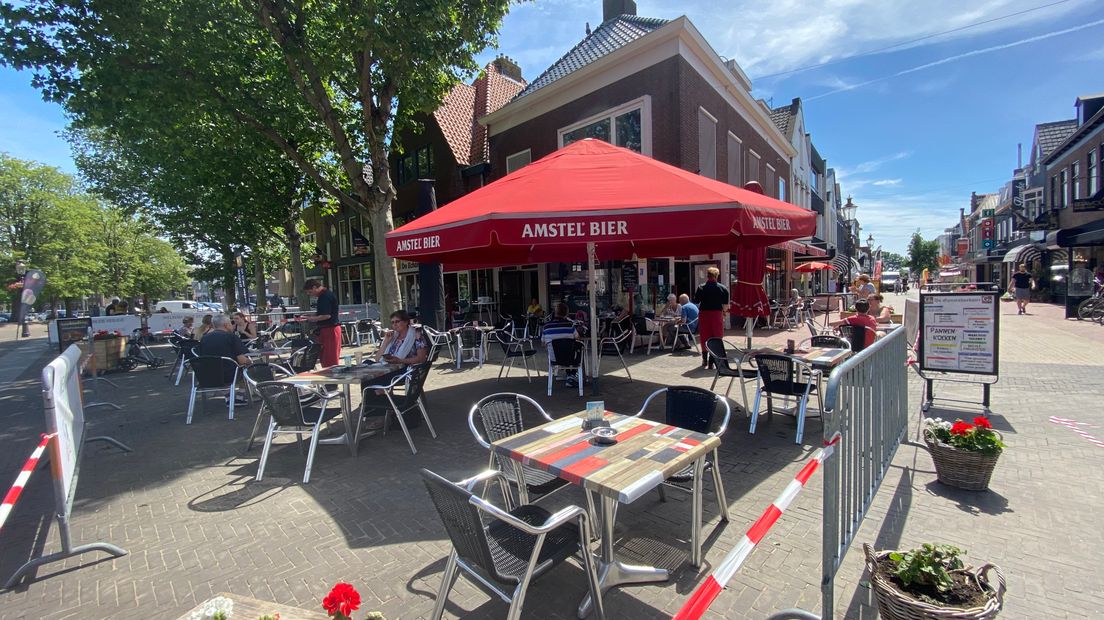 Lunchroom De Ganzenhoedster is weer in bedrijf (Rechten: RTV Drenthe/Janet Oortwijn)