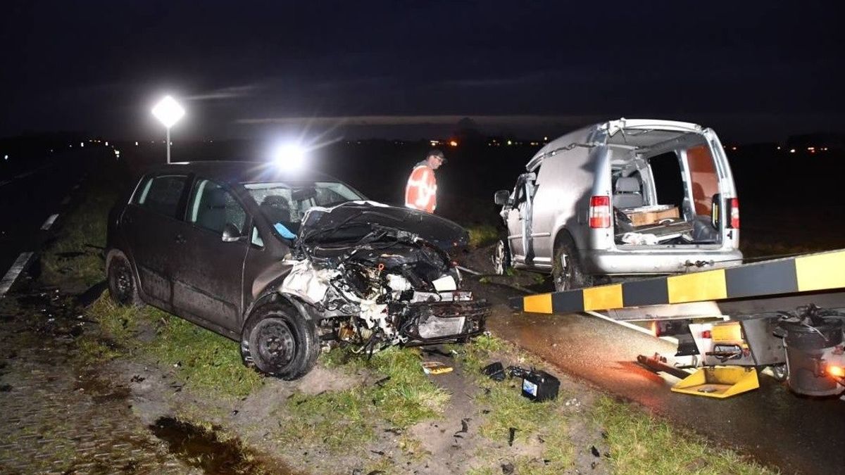 Weg tussen Stavenisse en Sint-Maartensdijk afgesloten door ongeluk