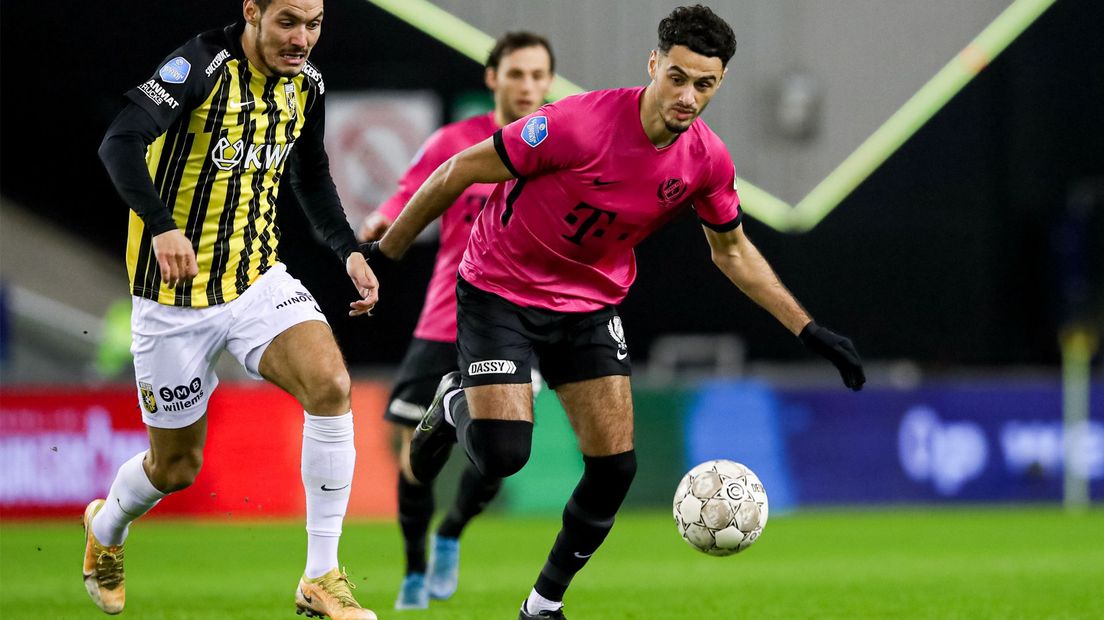 Beeld uit Vitesse - FC Utrecht van vorig seizoen