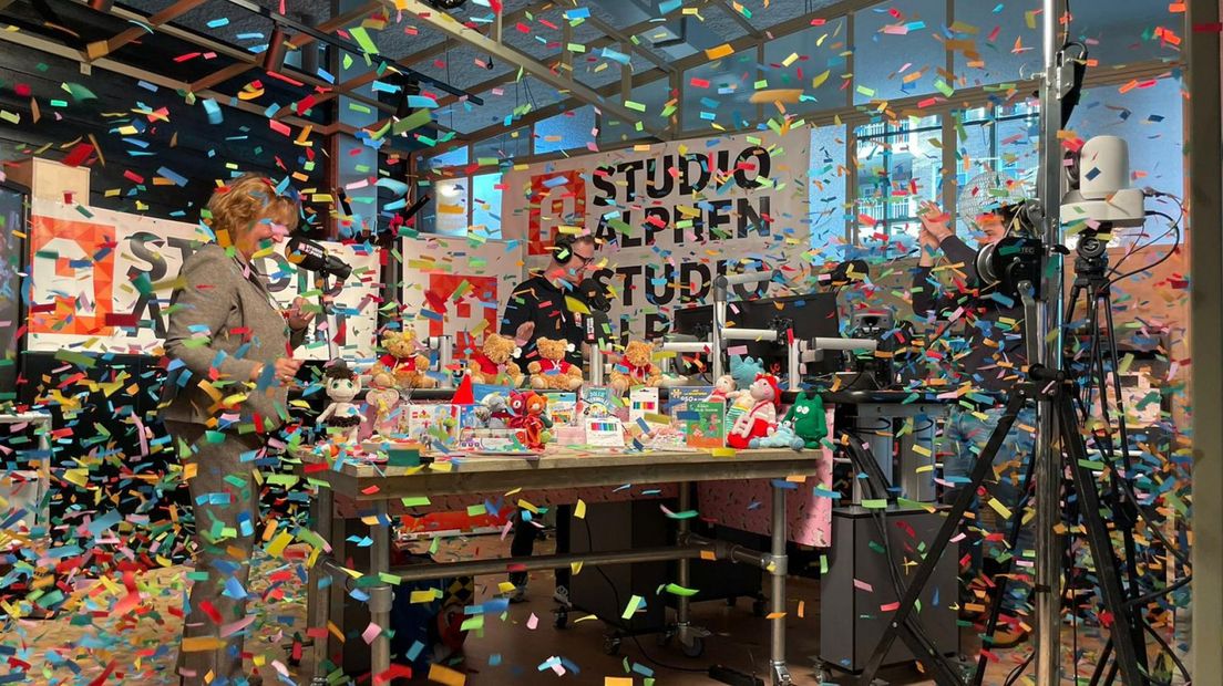 De week werd ook feestelijk geopend in Alphen aan den Rijn