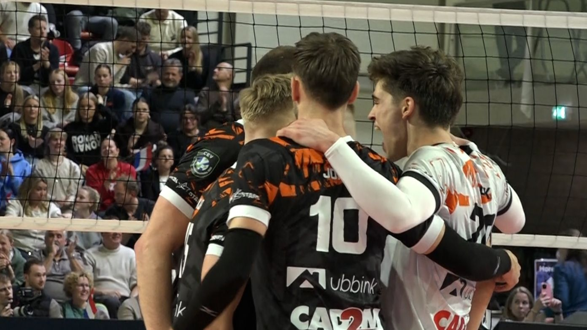 LIVE | Orion Stars op 1-0 in ware heksenketel tegen topclub Fenerbahçe