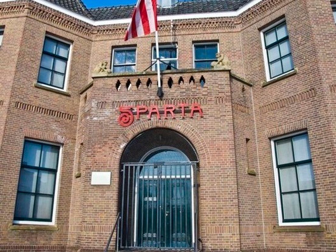 201012feb_RTV_Sparta_kasteel.cropresize.tmp.cropresize.tmp.cropresize.tmp.JPG
