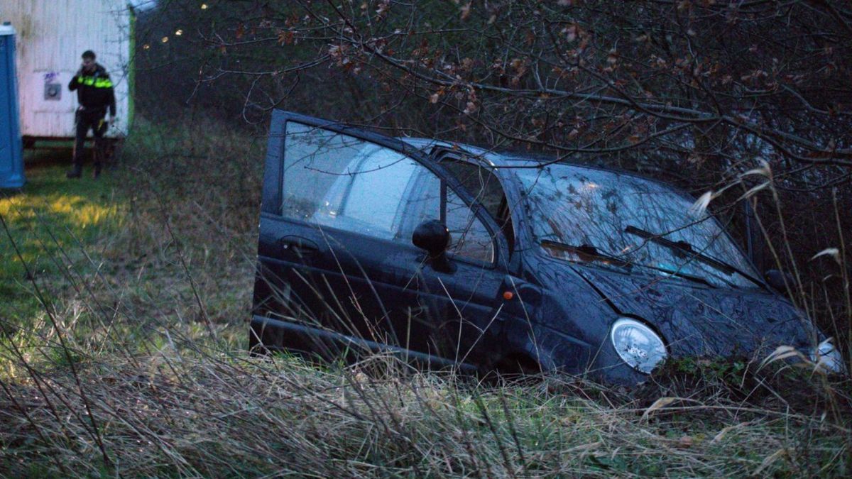 112-nieuws donderdag 29 februari: Automobilist rijdt voetganger aan in Scheemda • Vier auto's botsen