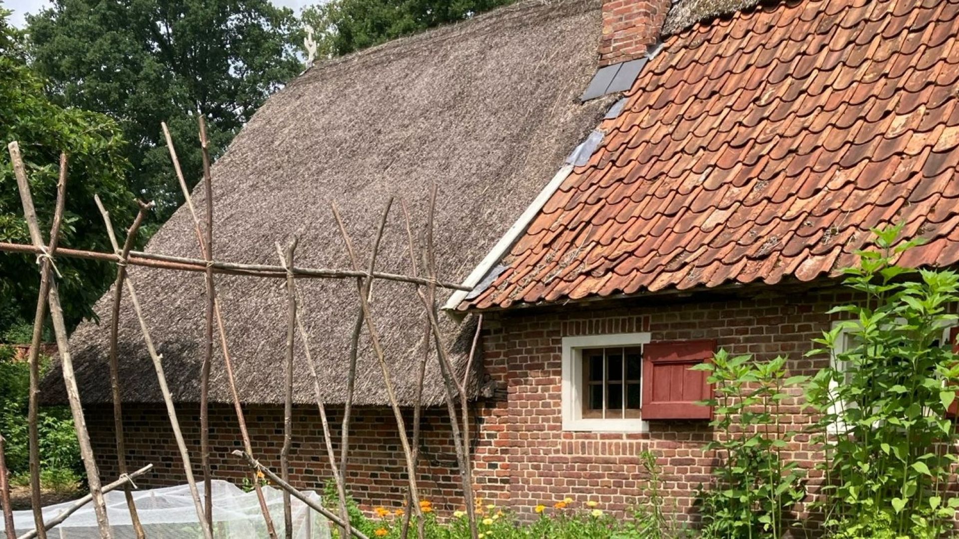 Achterhoeks Openluchtmuseum viert 90 jaar met themadagen en jubileumactiviteiten.