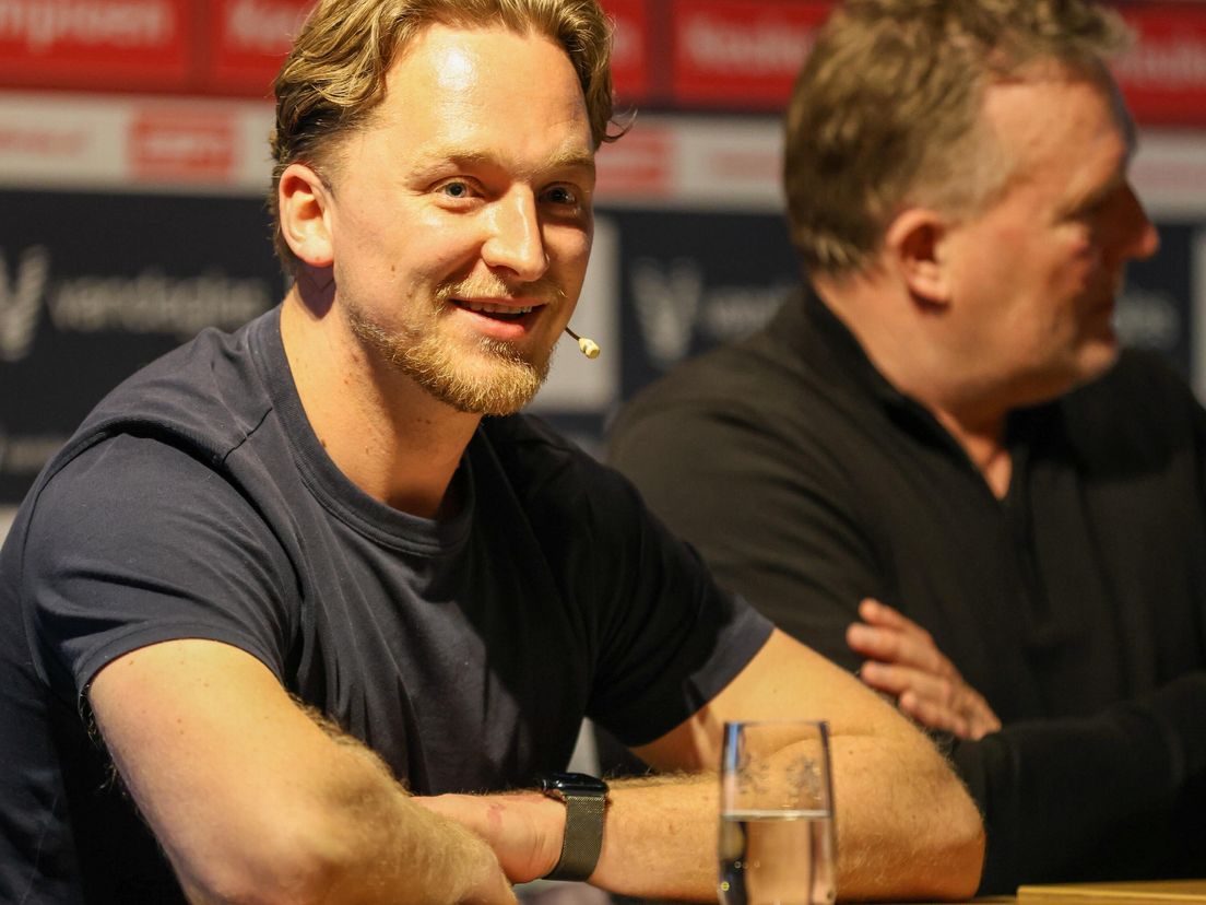 Tobias (27) uit Annen maakt transfer van FC Emmen naar het Nederlands elftal