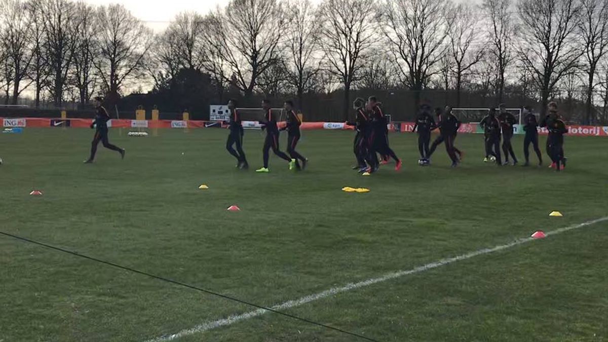 Oranje onder 19 werkt eerste training in Wijster af