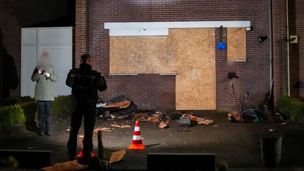 Woning crimineel René F. opnieuw doelwit van explosie - Rijnmond
