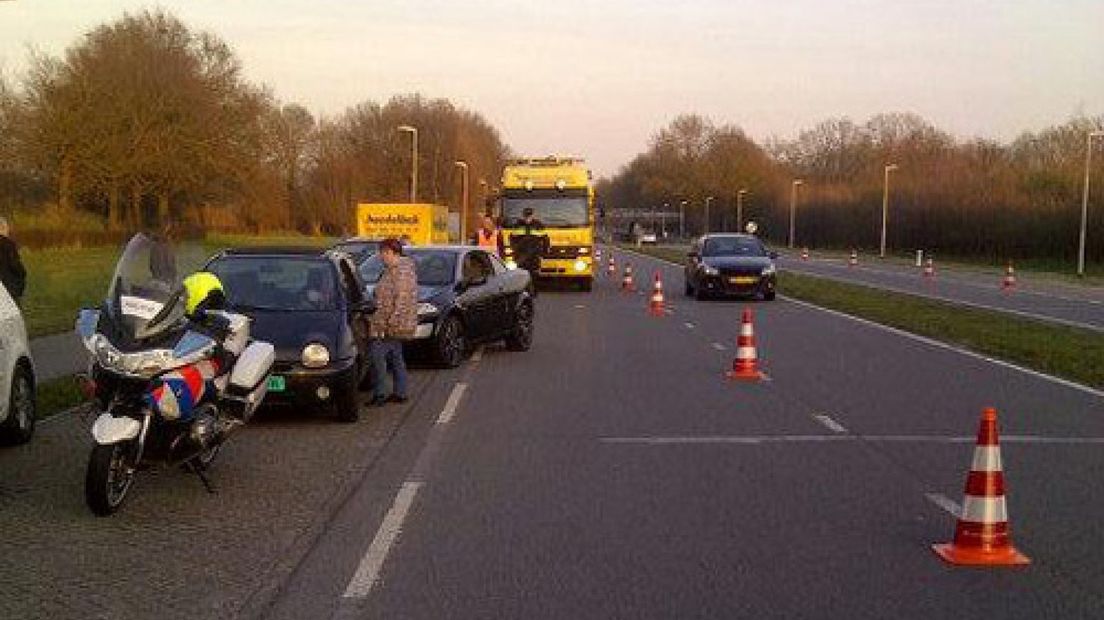 Vijf aanhoudingen en bonnenregen bij grote verkeerscontrole