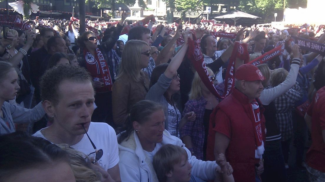 Oude Markt afgeladen vol