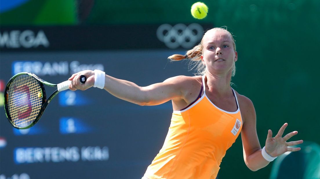 Kiki Bertens in actie op de Olympische Spelen.